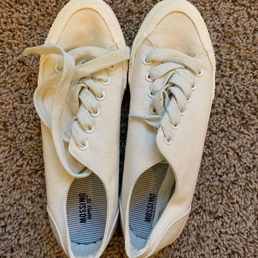 Mossimo shoes